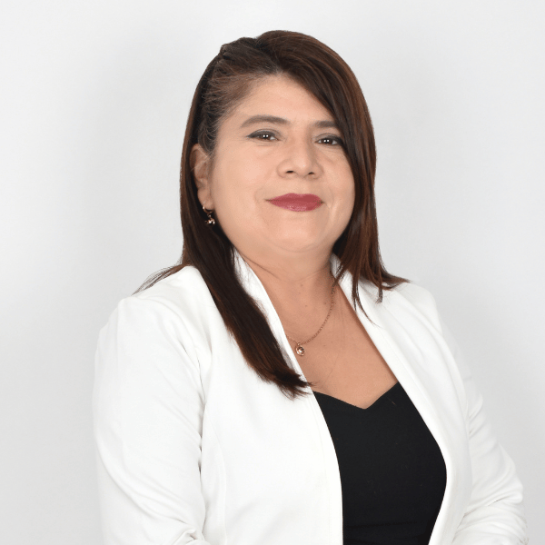 Elvira Romero - Contadora Profesional